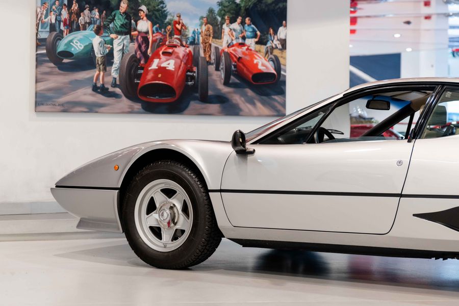 Ferrari 512BBi
