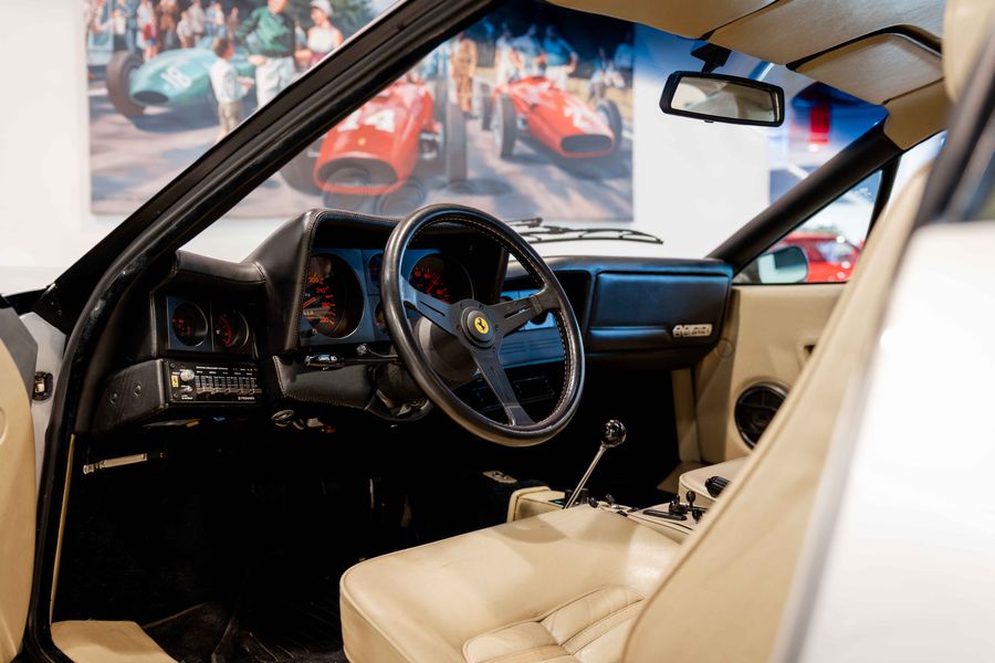 Ferrari 512BBi