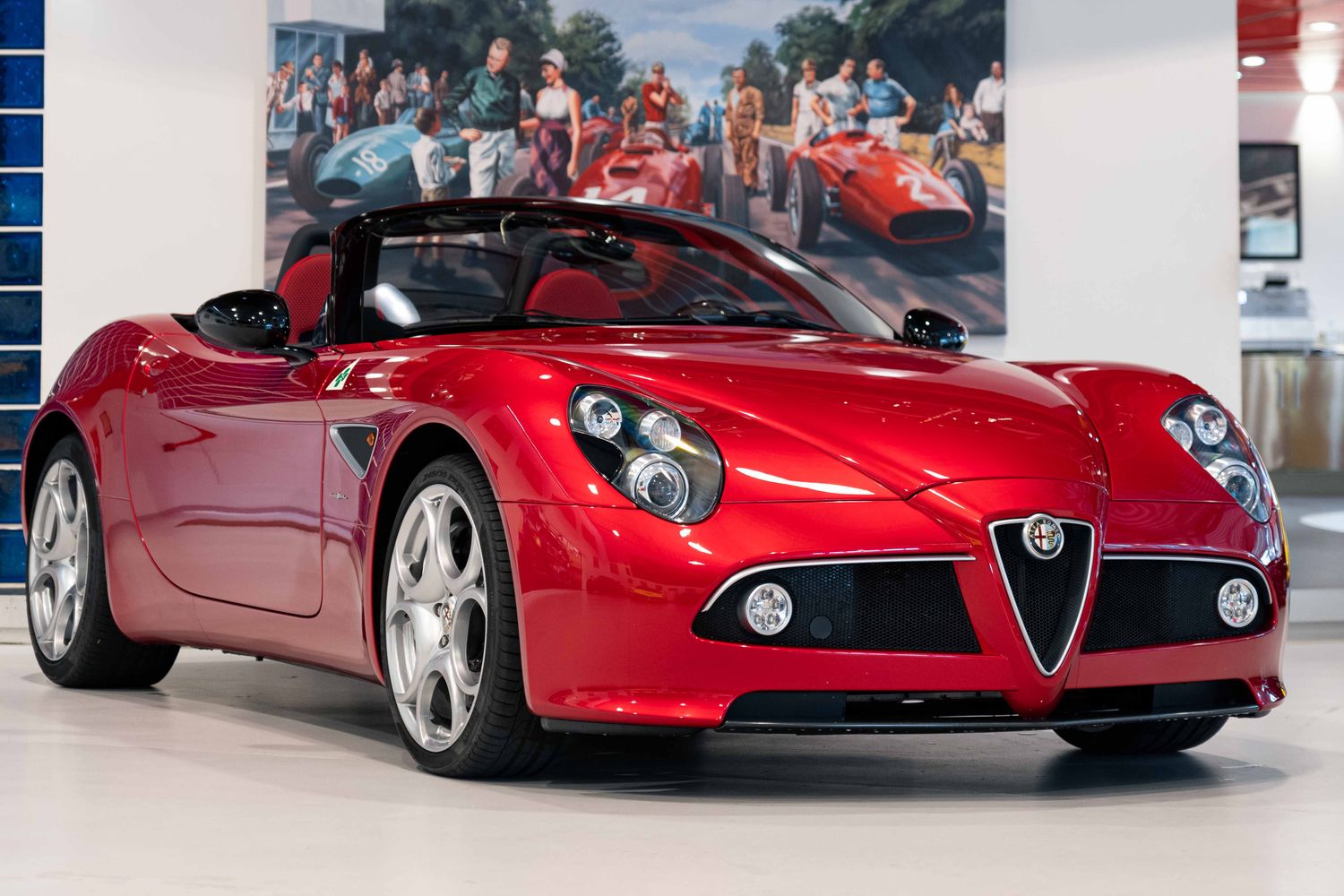 2010 Alfa Romeo 8C Spider