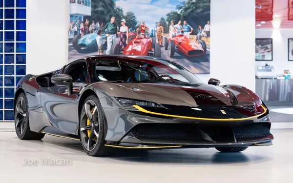 2020 Ferrari SF90 Stradale