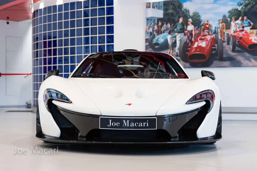 2013 McLaren P1