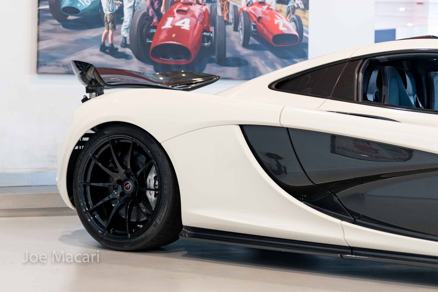2013 McLaren P1
