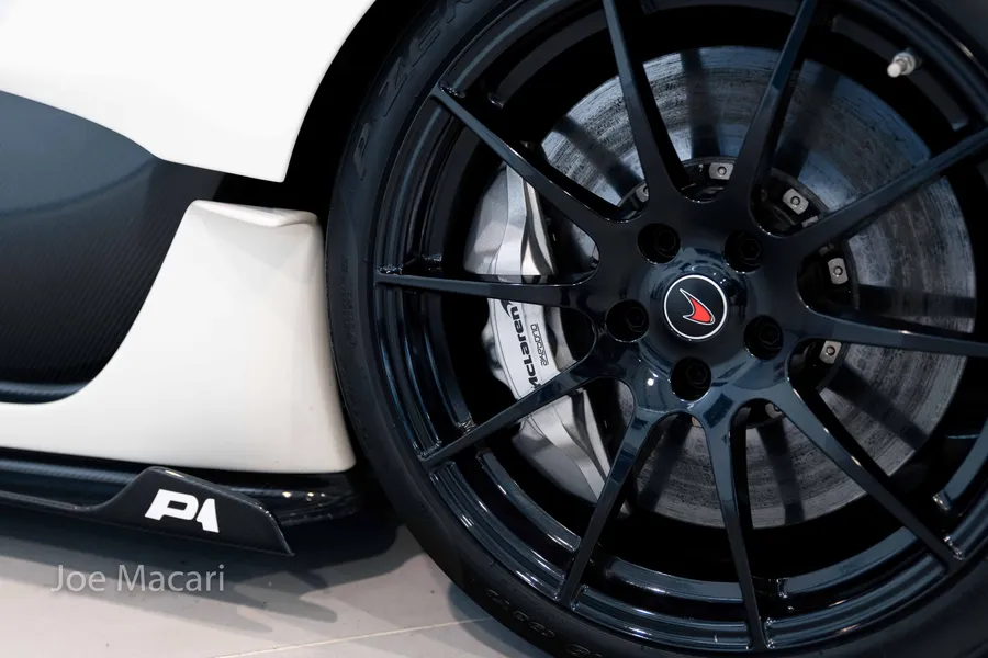 2013 McLaren P1