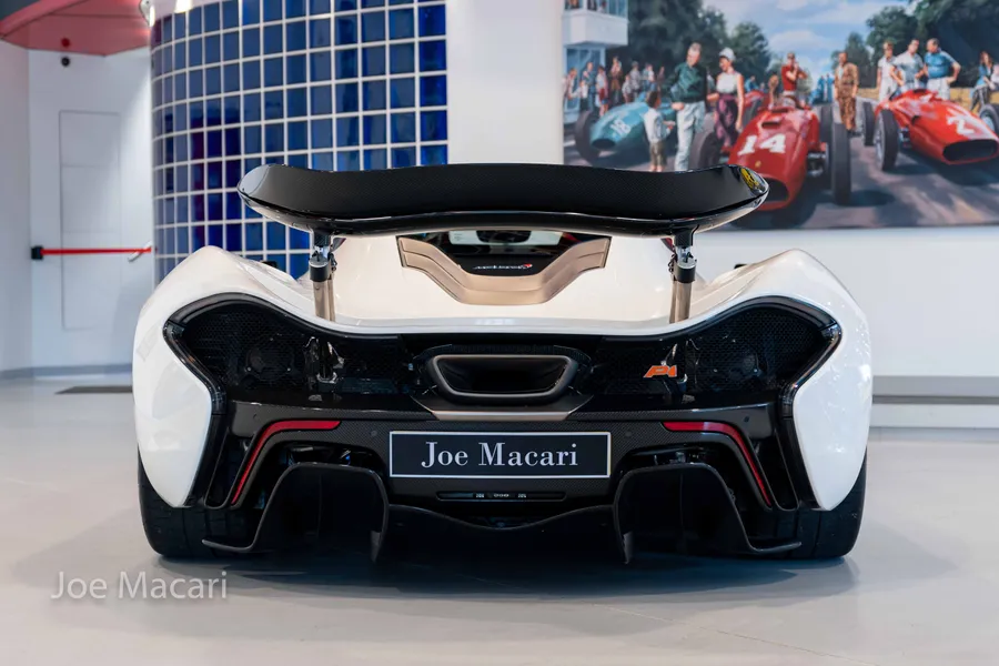 2013 McLaren P1