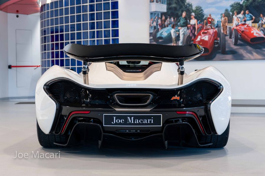 2013 McLaren P1