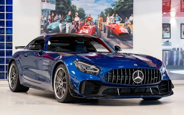 2019 Mercedes AMG GTR PRO