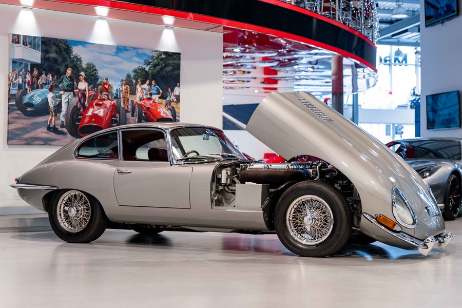 Jaguar E-Type Series 1 FHC