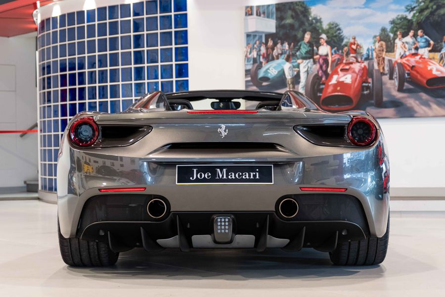 Ferrari 488 Spider