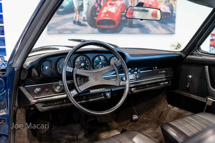 1971 Porsche 911T Targa 2.2