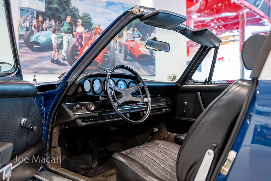 1971 Porsche 911T Targa 2.2
