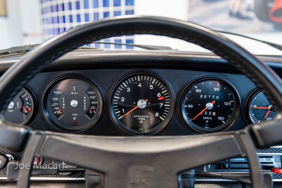 1971 Porsche 911T Targa 2.2