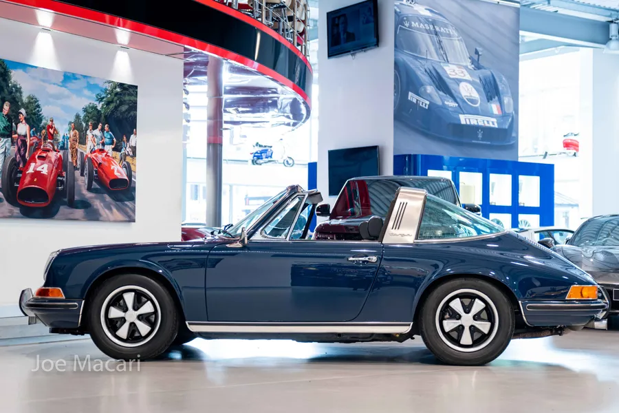 1971 Porsche 911T Targa 2.2