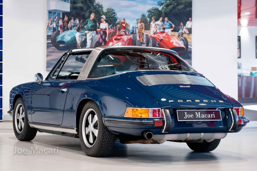 1971 Porsche 911T Targa 2.2