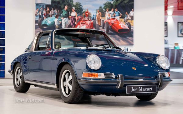1971 Porsche 911T Targa 2.2