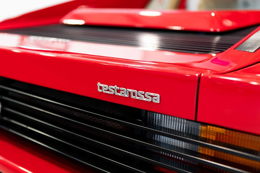 Ferrari Testarossa Monospecchio