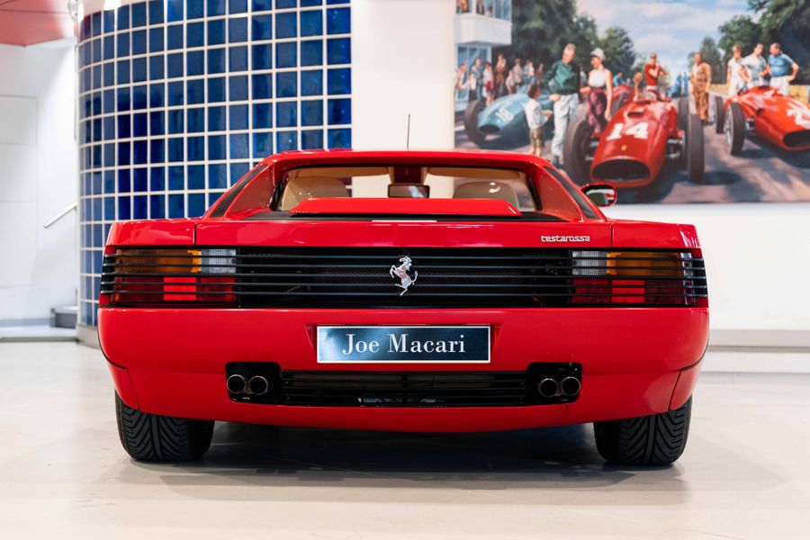 Ferrari Testarossa Monospecchio