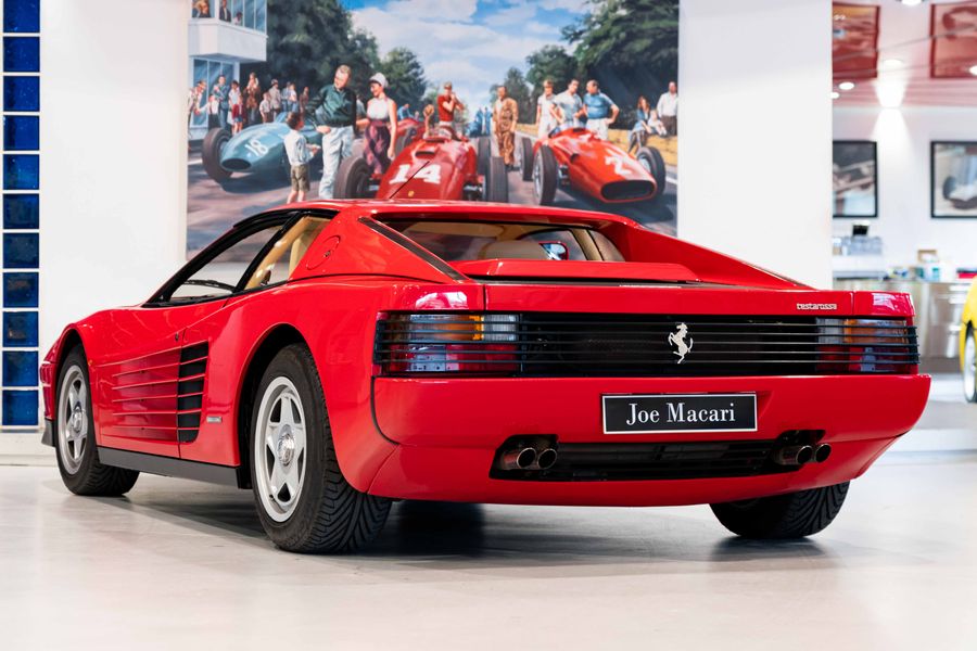Ferrari Testarossa Monospecchio