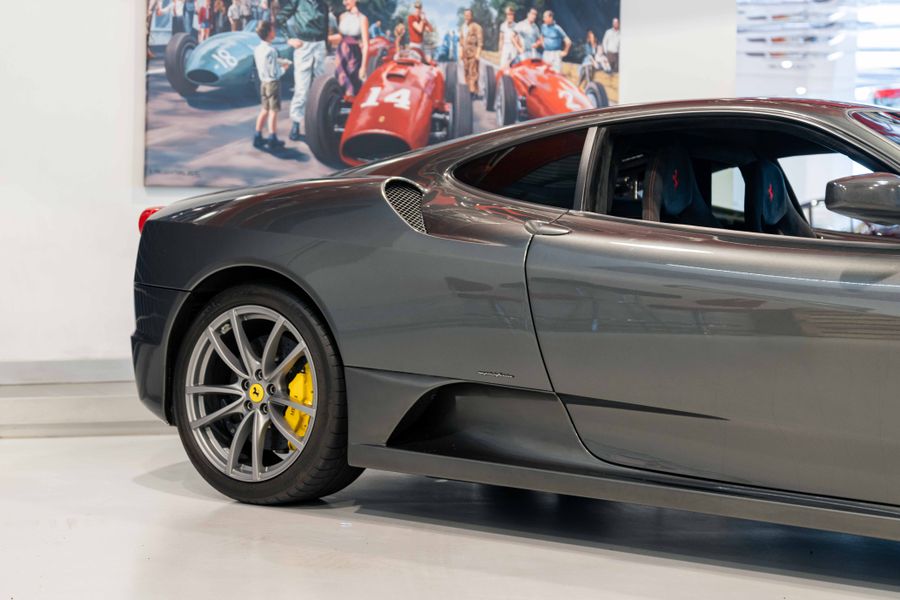 Ferrari 430 Scuderia LHD