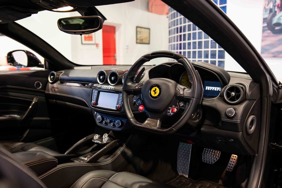 Ferrari FF