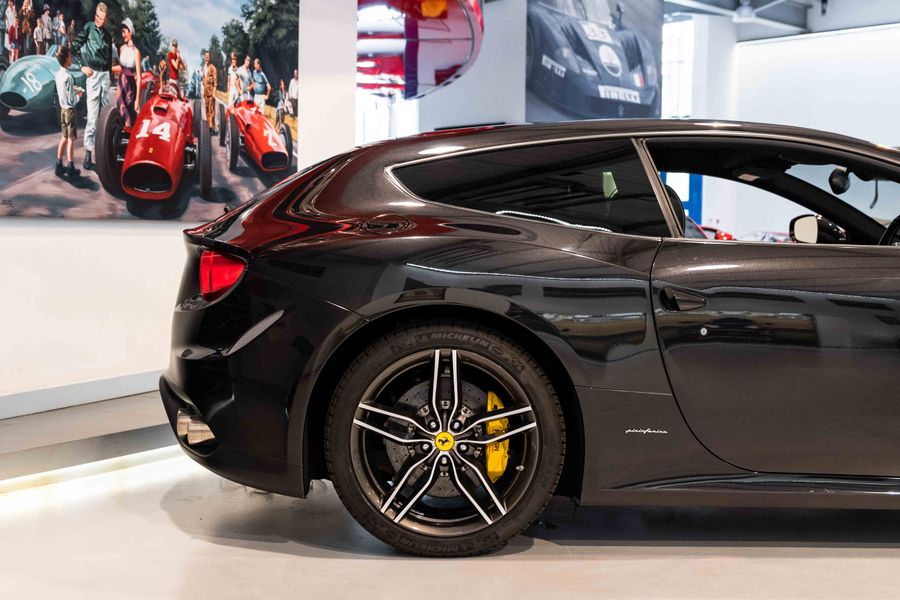 Ferrari FF
