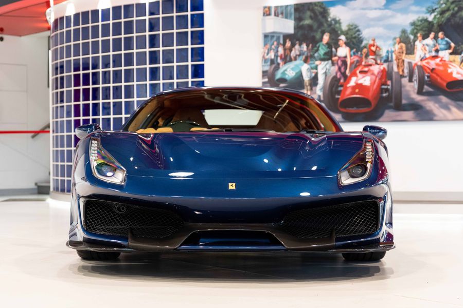Ferrari 488 Pista
