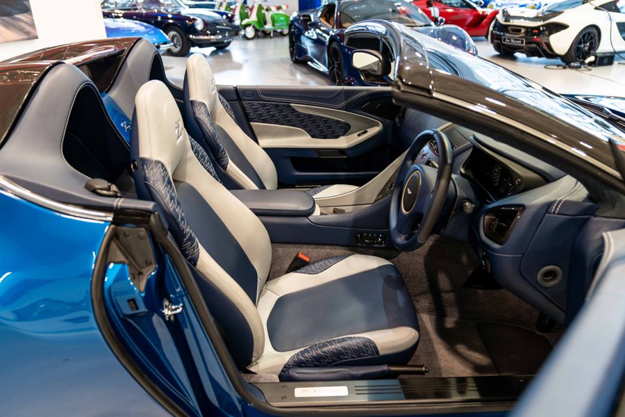Aston Martin Vanquish Zagato Speedster