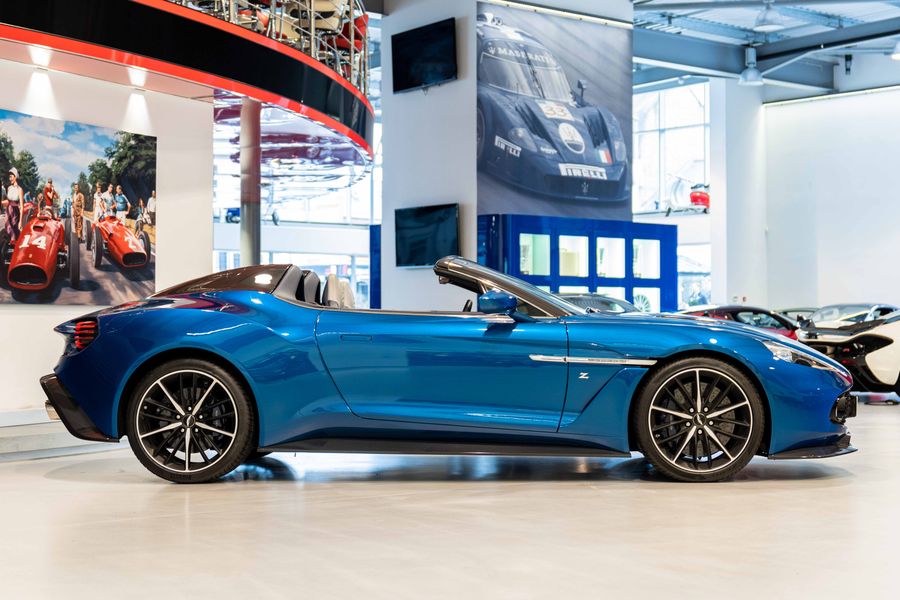 Aston Martin Vanquish Zagato Speedster
