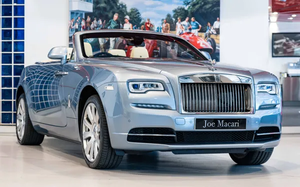 Rolls-Royce Dawn