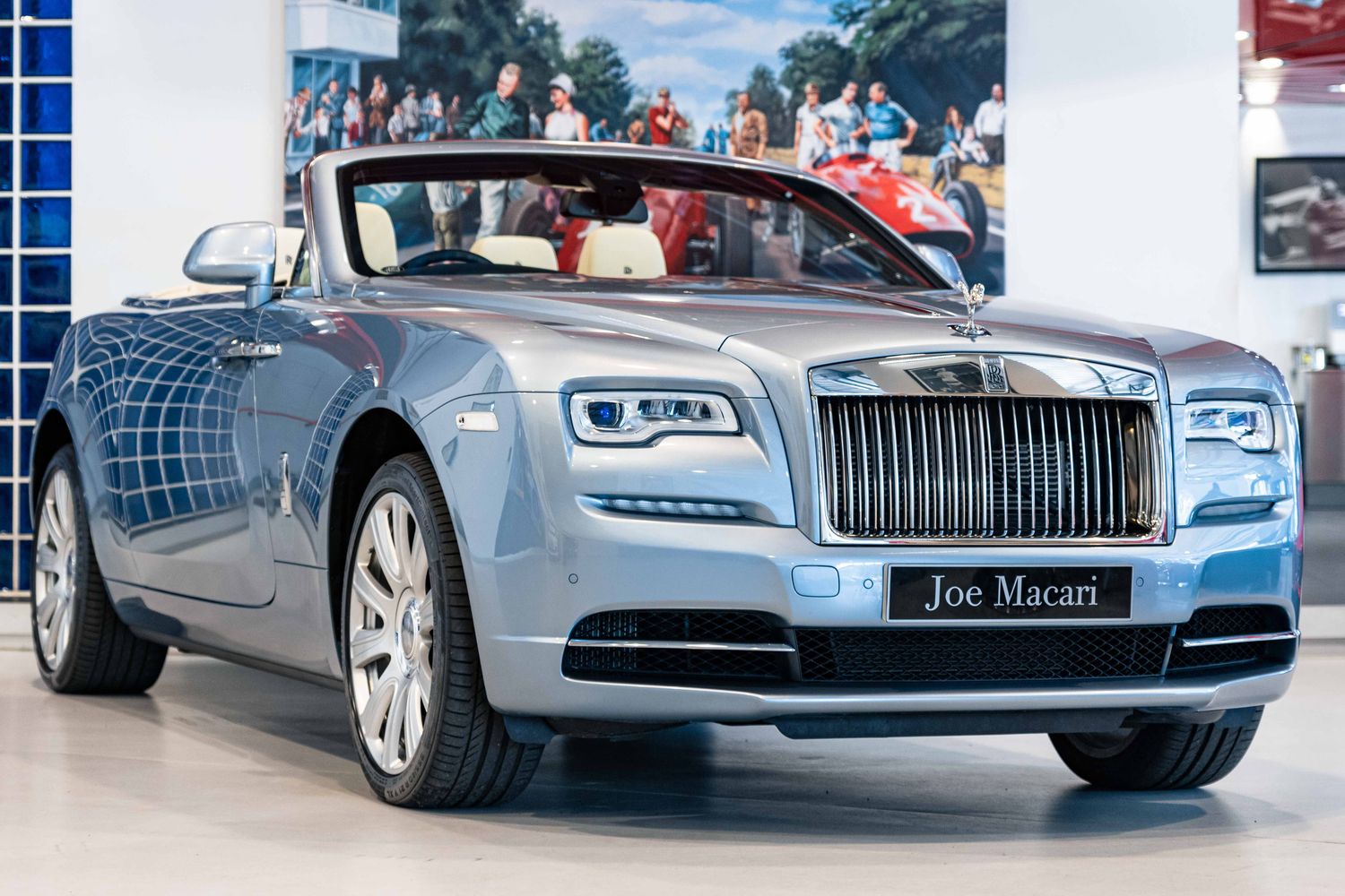 Rolls-Royce Dawn
