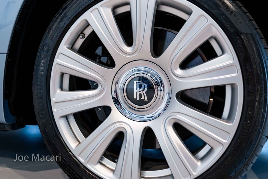 Rolls-Royce Dawn
