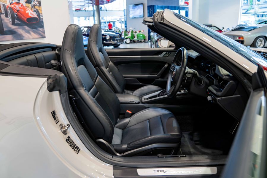 Porsche 992 Carrera S Cabriolet