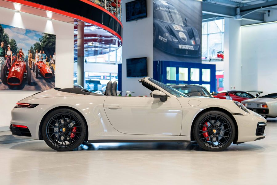 Porsche 992 Carrera S Cabriolet
