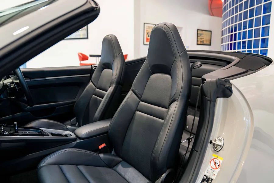 Porsche 992 Carrera S Cabriolet