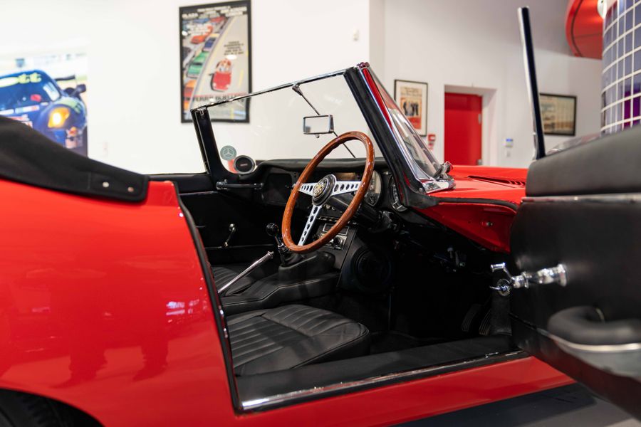 Jaguar E-type Series 1.5 Roadster