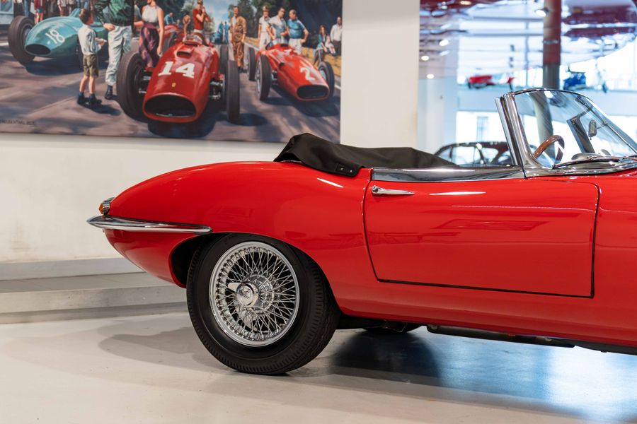 Jaguar E-type Series 1.5 Roadster
