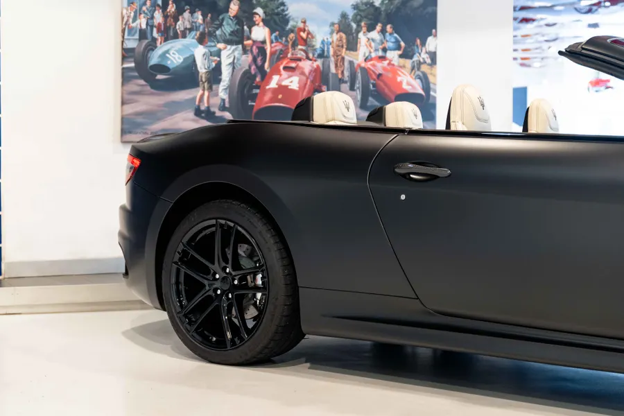 Maserati Grancabrio MC