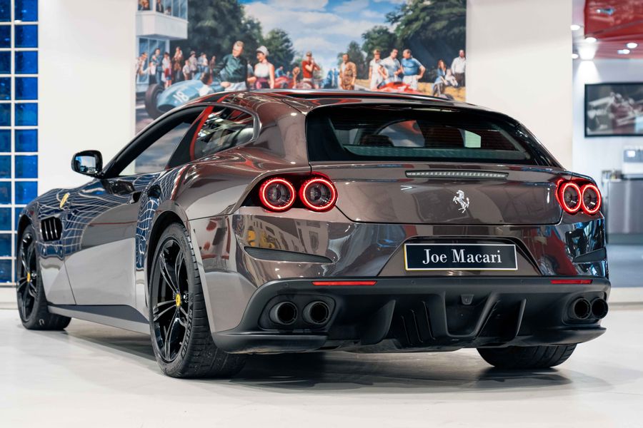 Ferrari GTC4 Lusso Tailormade