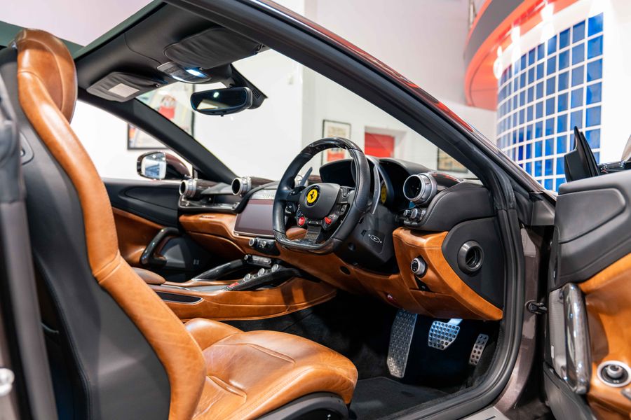 Ferrari GTC4 Lusso Tailormade