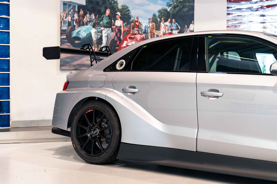 Audi RS3 LMS TCR