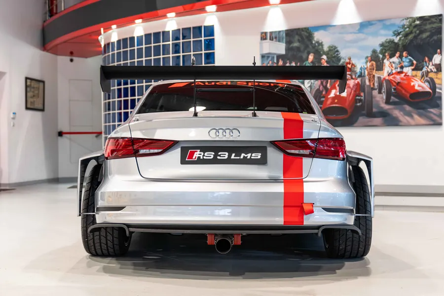 Audi RS3 LMS TCR