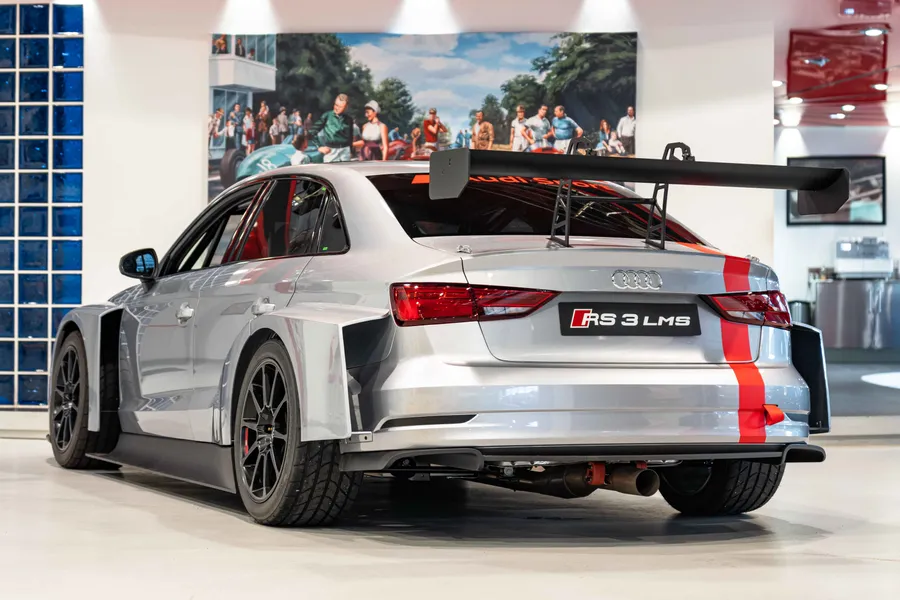 Audi RS3 LMS TCR