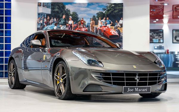 Ferrari FF