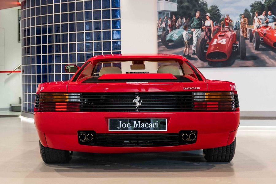 Ferrari Testarossa Monospecchio