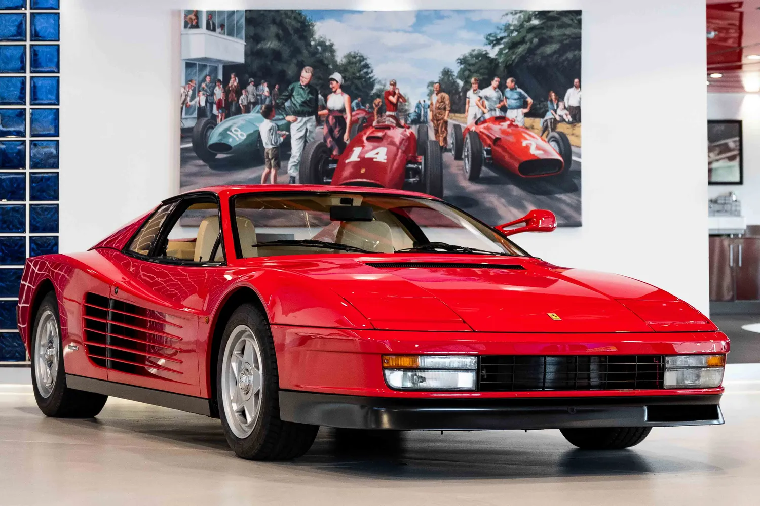 Ferrari Testarossa Monospecchio