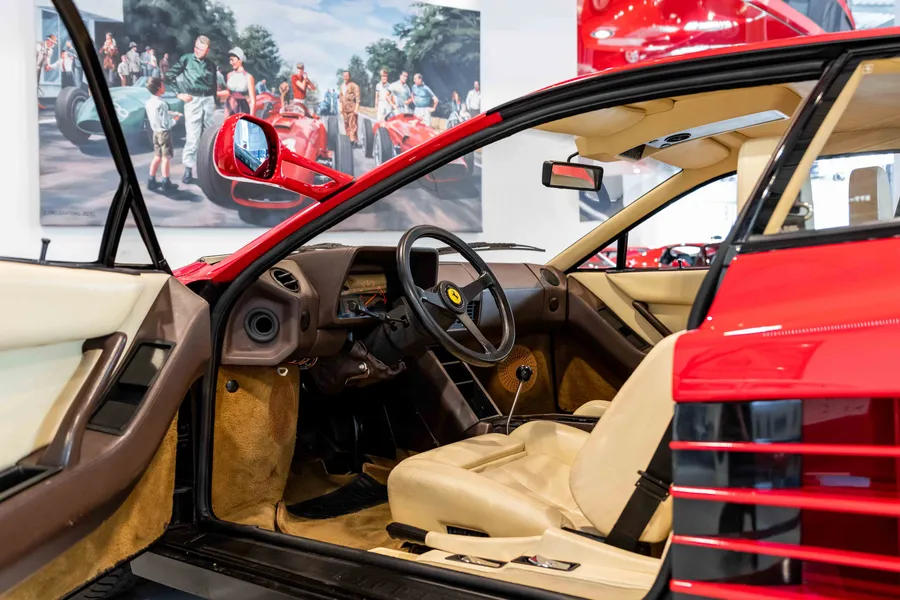 Ferrari Testarossa Monospecchio