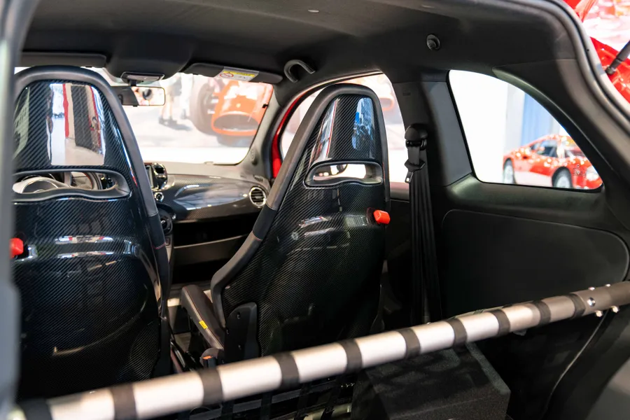 Abarth 695 Officine Ferrari LHD