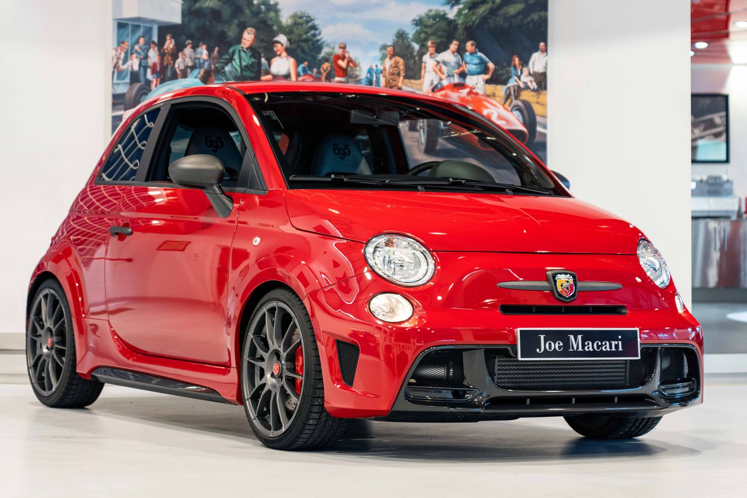 Abarth 695 Officine Ferrari LHD