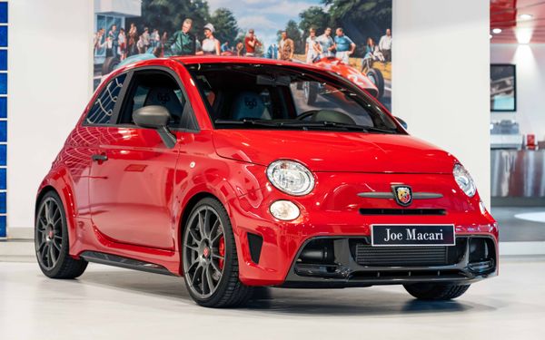 Abarth 695 Officine Ferrari LHD
