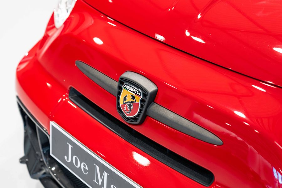 Abarth 695 Officine Ferrari RHD