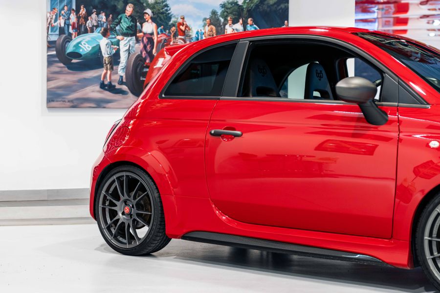 Abarth 695 Officine Ferrari RHD